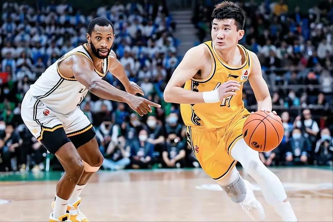 金年会官网广厦男篮内部沟通备战意甲国际比赛日斯图加特备战欧联,多特蒙德窗口期止住颓势瞬间刷屏的简单介绍